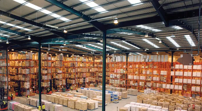 Warehouse Pallet Racking: Maximizing Efficiency and Space Utilization Modern_warehouse_with_pallet_rack_storage_system
