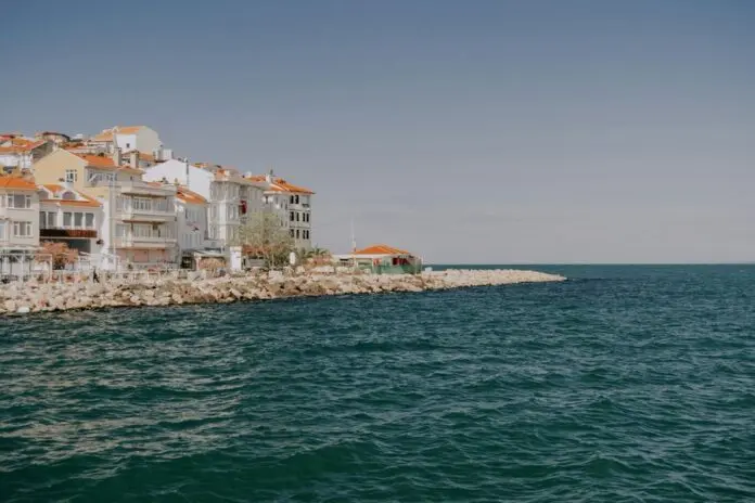 Coastal Architecture