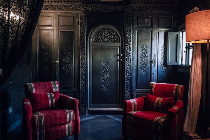 Ply Door Design