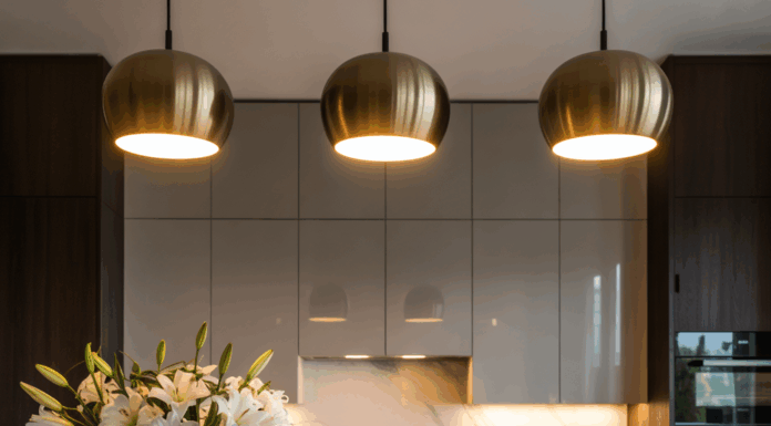 15 Brilliant Ideas for Kitchen Island Lighting to Elevate Your Space