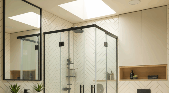 Smart Ideas for Shower Next to Toilet — Small Bathroom Layouts & DIY Tips