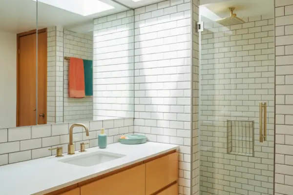 Small Bathroom Design: Smart, Stylish Ideas for Tiny Spaces