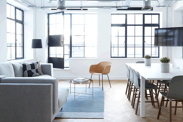 Beyond Decoration: How Large-Scale Sculpture Is Changing Commercial Interior Design 